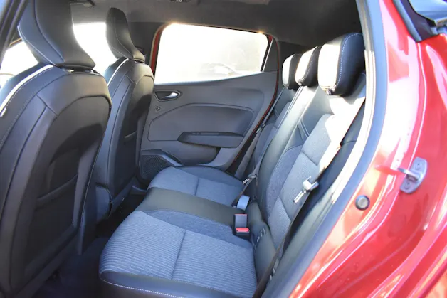 Mitsubishi COLT 1.6 HEV Instyle