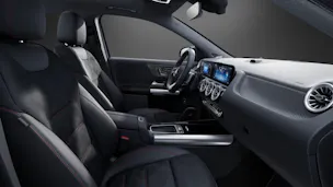 MERCEDES-BENZ GLA 200 7G-DCT