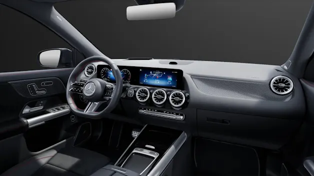 MERCEDES-BENZ GLA 200 7G-DCT