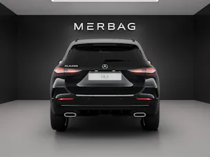 MERCEDES-BENZ GLA 200 7G-DCT