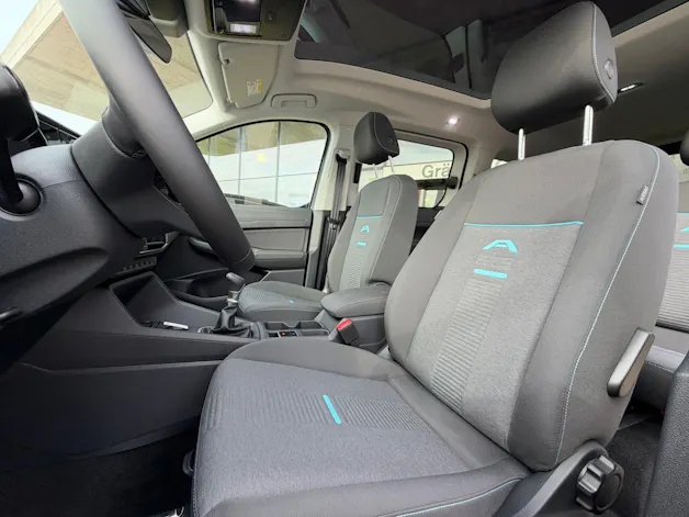 FORD Grand Tourneo Connect 2.0 EcoBlue AWD Active
