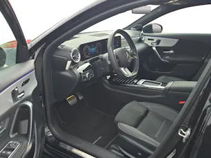 MERCEDES-BENZ A 250 4Matic 8G-DCT