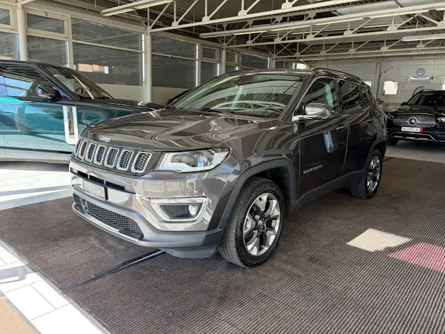 JEEP Compass 2.0CRD Limited AWD 9ATX | CH Fahrzeug | Touchscreen Uconnect Navi | DAB+ |