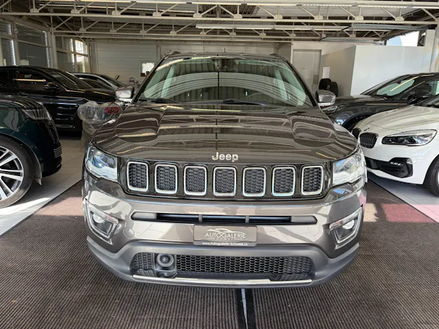JEEP Compass 2.0CRD Limited AWD 9ATX | CH Fahrzeug | Touchscreen Uconnect Navi | DAB+ |