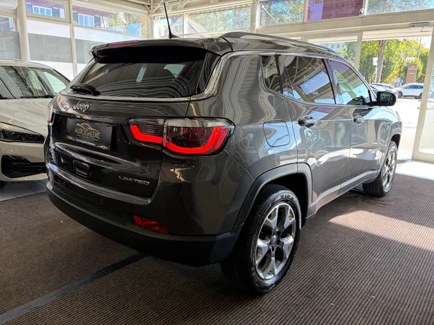 JEEP Compass 2.0CRD Limited AWD 9ATX | CH Fahrzeug | Touchscreen Uconnect Navi | DAB+ |