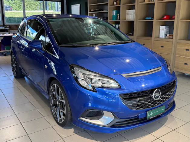 OPEL Corsa 1.6 Turbo OPC