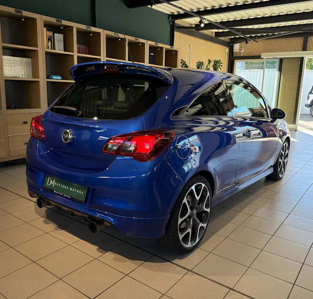 OPEL Corsa 1.6 Turbo OPC
