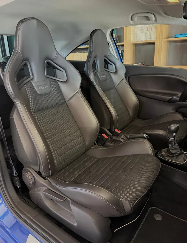 OPEL Corsa 1.6 Turbo OPC