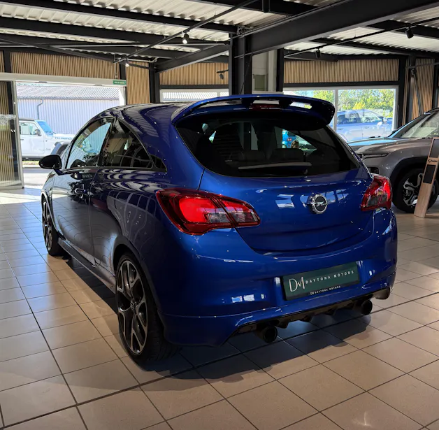 OPEL Corsa 1.6 Turbo OPC