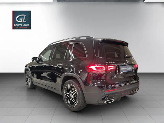 MERCEDES-BENZ GLB 250 4Matic 8G-Tronic