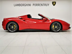 FERRARI 488 Spider 3.9 V8