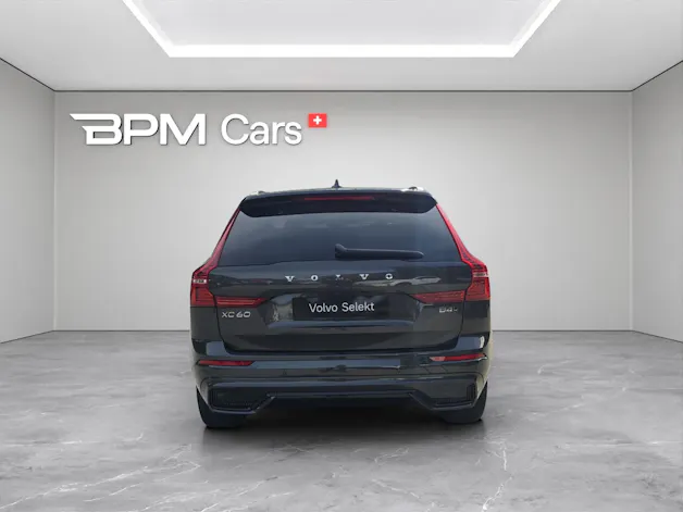 VOLVO XC60 2.0 B4 MH Ultimate Dark AWD
