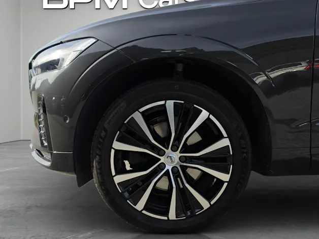 VOLVO XC60 2.0 B4 MH Ultimate Dark AWD