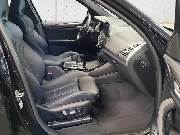 BMW X3 xDrive 48V M40d Travel