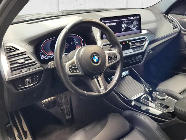 BMW X3 xDrive 48V M40d Travel