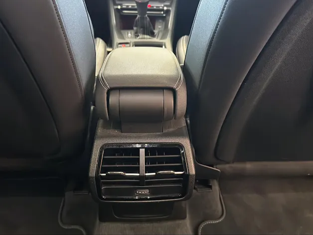 AUDI Q3 45 TFSI e S line S-tronic