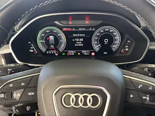 AUDI Q3 45 TFSI e S line S-tronic