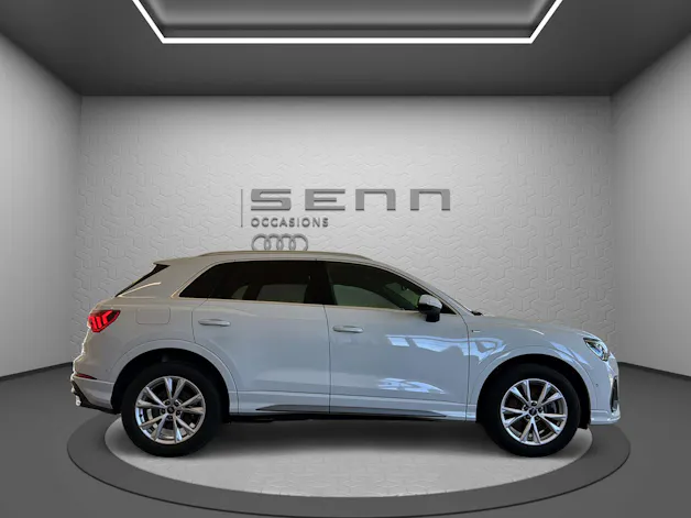 AUDI Q3 45 TFSI e S line S-tronic