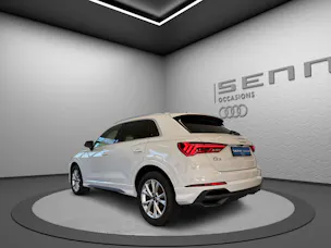 AUDI Q3 45 TFSI e S line S-tronic