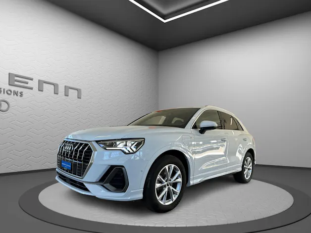 AUDI Q3 45 TFSI e S line S-tronic