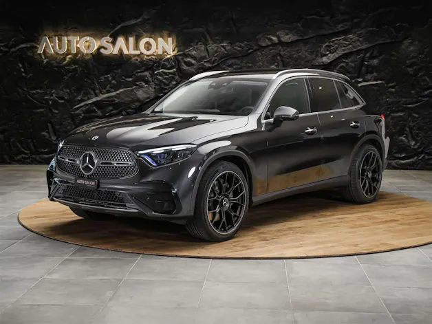 MERCEDES-BENZ GLC 300 4Matic AMG Line 9G-Tronic *Facelift*21" Felgen*Panorama*AHK*360° Kamera*