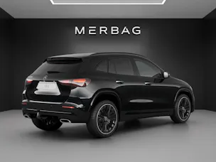 MERCEDES-BENZ GLA 200 7G-DCT