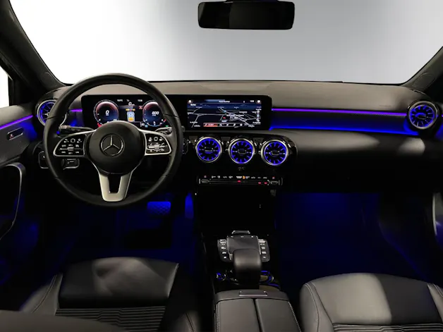 MERCEDES-BENZ A 180 Night Star
