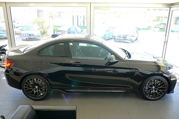 BMW M2 Competition Drivelogic