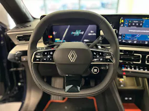 RENAULT R5 E-Tech Comfort Range 52 kWh Roland Garros