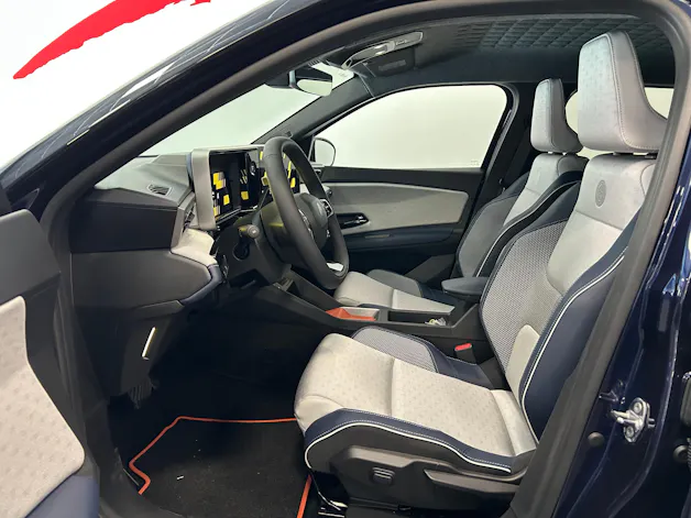 RENAULT R5 E-Tech Comfort Range 52 kWh Roland Garros