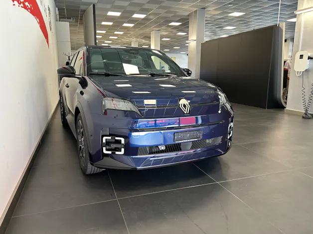 RENAULT R5 E-Tech Comfort Range 52 kWh Roland Garros