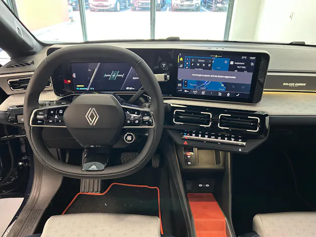 RENAULT R5 E-Tech Comfort Range 52 kWh Roland Garros