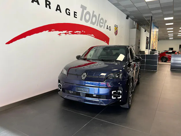 RENAULT R5 E-Tech Comfort Range 52 kWh Roland Garros