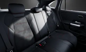 MERCEDES-BENZ GLA 200 7G-DCT