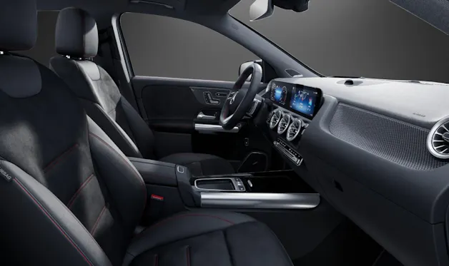 MERCEDES-BENZ GLA 200 7G-DCT