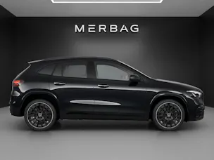 MERCEDES-BENZ GLA 200 7G-DCT
