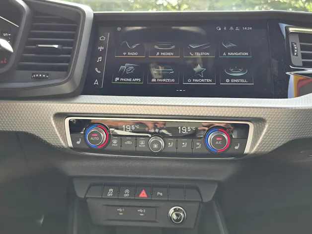 AUDI A1 Sportback 30 TFSI Attraction S-tronic