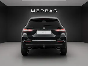 MERCEDES-BENZ GLA 220d 4Matic 8G-DCT