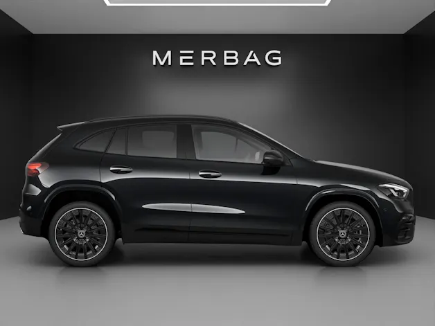 MERCEDES-BENZ GLA 220d 4Matic 8G-DCT