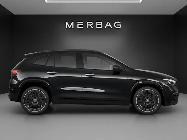 MERCEDES-BENZ GLA 220d 4Matic 8G-DCT