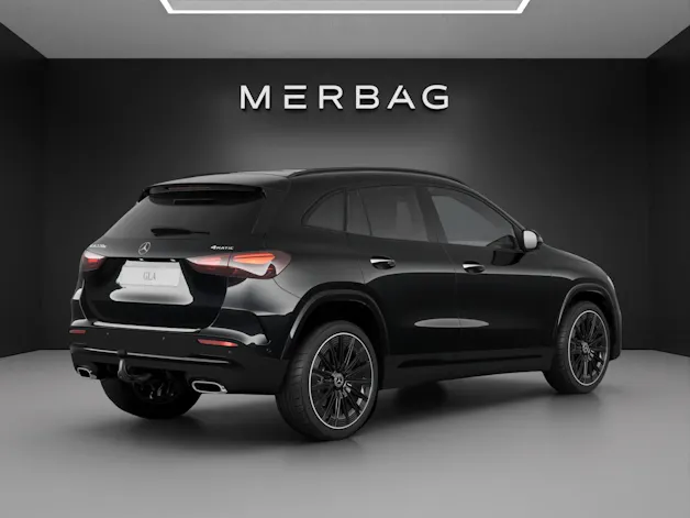 MERCEDES-BENZ GLA 220d 4Matic 8G-DCT