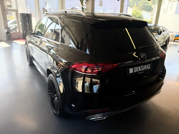 MERCEDES-BENZ GLE 300 d 4Matic AMG Line 9G-Tronic