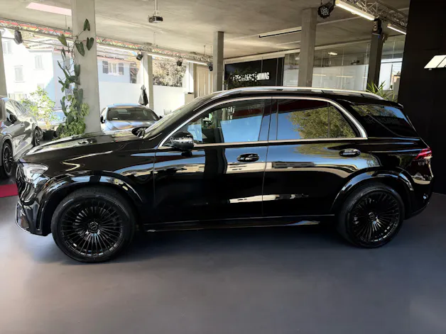 MERCEDES-BENZ GLE 300 d 4Matic AMG Line 9G-Tronic