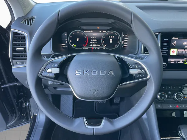 SKODA Karoq 1.5 TSI Dynamic DSG