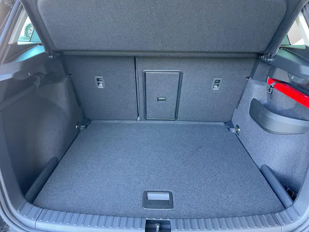 SKODA Karoq 1.5 TSI Dynamic DSG