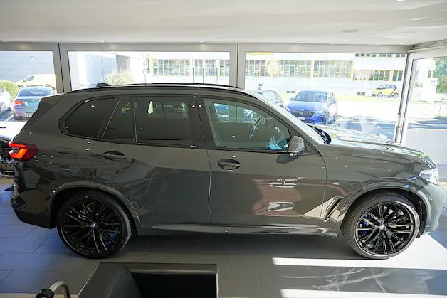 BMW X5 xDrive 48V 40d M Sport Steptronic