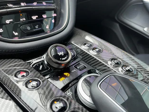ASTON MARTIN DBX 4.0 707 V8 Bi-Turbo
