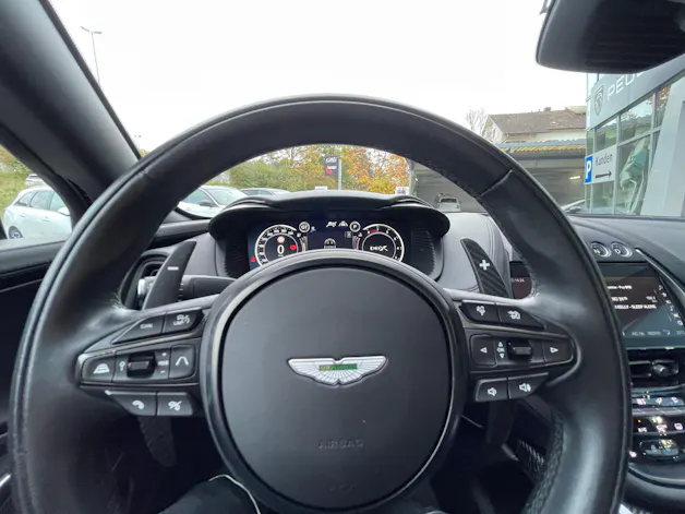 ASTON MARTIN DBX 4.0 707 V8 Bi-Turbo