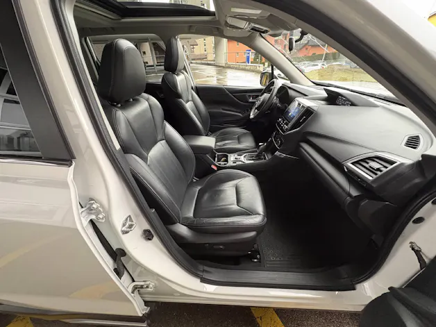 Subaru Forester Station 2.0i e-Boxer Luxury