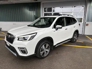 Subaru Forester Station 2.0i e-Boxer Luxury